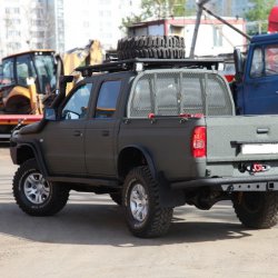 mazda B-2500 Forest Watch