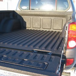 Mitsubishi L200 ()
