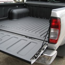   Nissan NP300