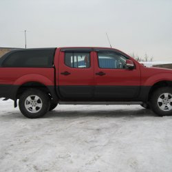 Nissan Navara ()