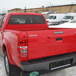 Toyota Hilux ()
