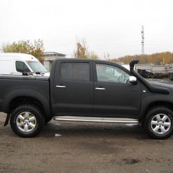 Toyota Hilux BlackFull