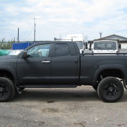Toyota Tundra BlackOut