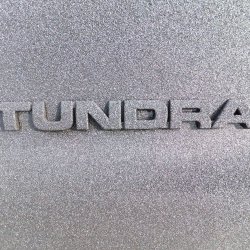 Toyota Tundra ( )